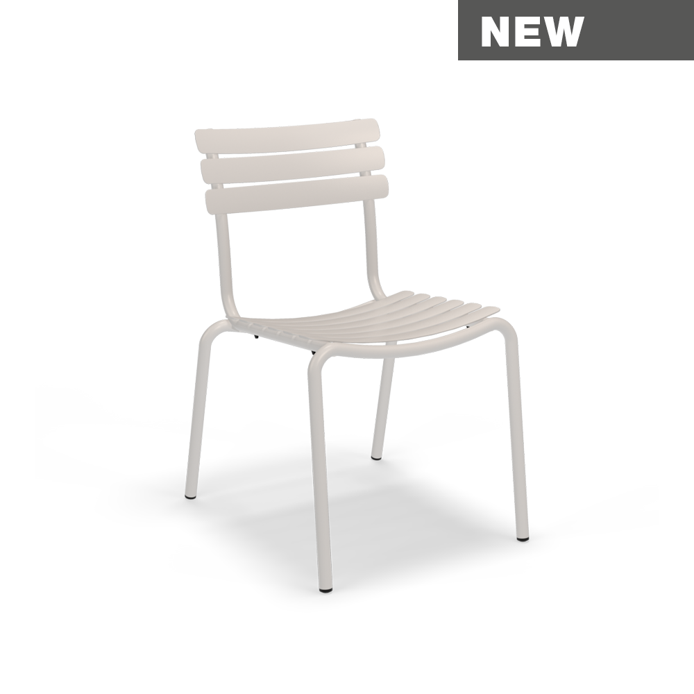 DINING CHAIR without armrest // Muted white