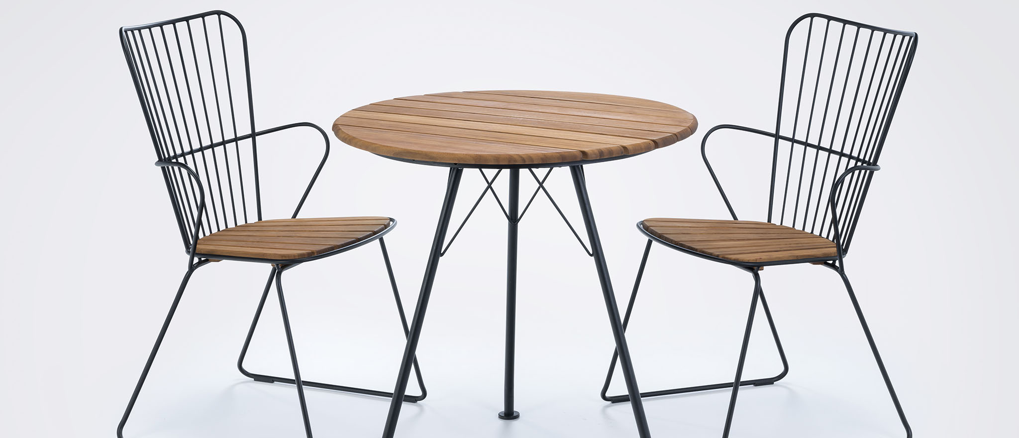 12831-0312+12801-0312_PAON_Cafetable+Chairs