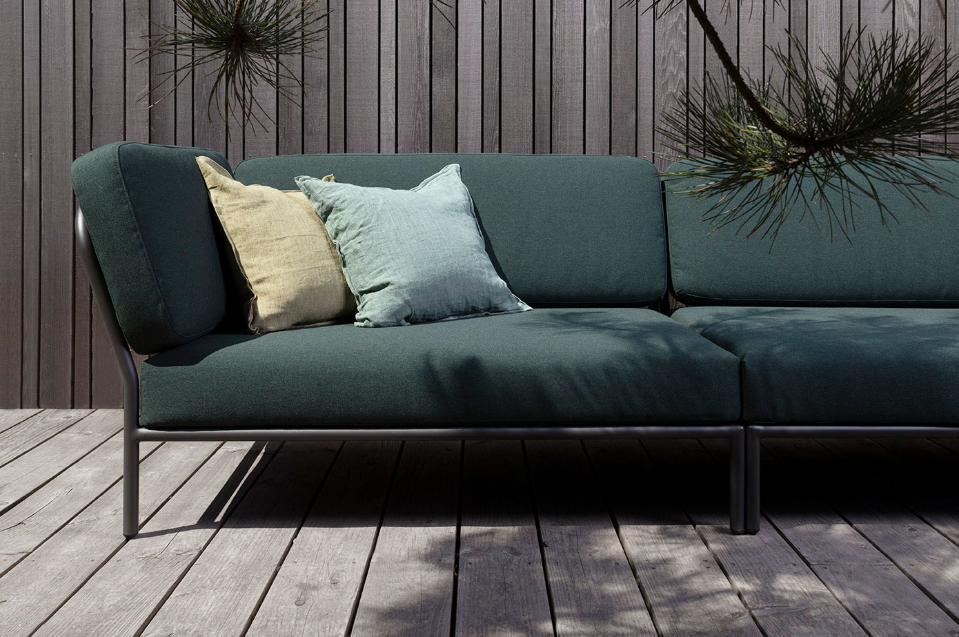 LEVEL_Sofa_alpine_J4A9149_1024x680