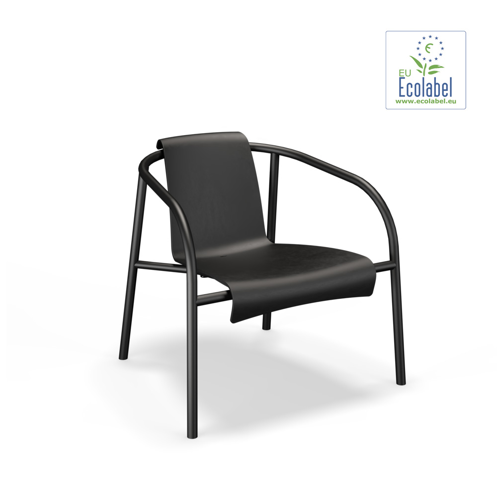 LOUNGE CHAIR // Black